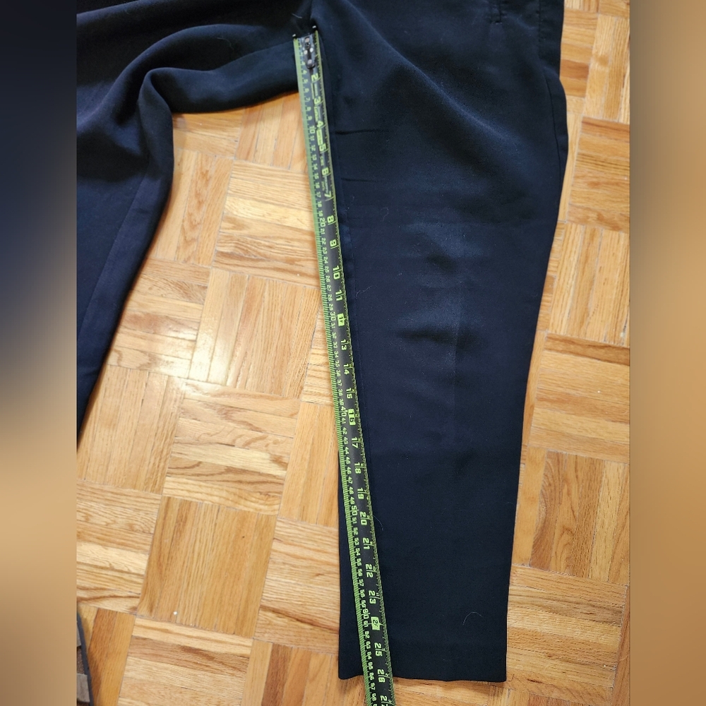 🎉 3/$60 Aritzia Wilfred Black Tailored Elastic Waist Dress Pants Size 8 - Picture 8 of 8
